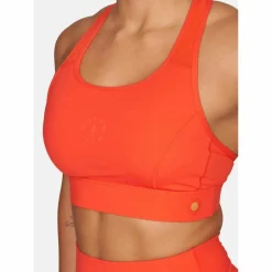 Gold's Gym · NADIA