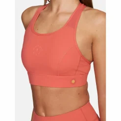 Gold's Gym · NADIA