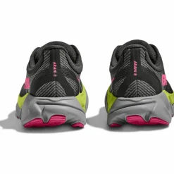 HOKA · Arahi 8