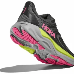 HOKA · Arahi 8