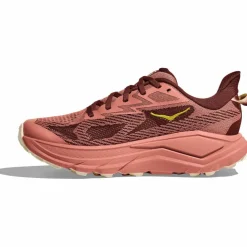 HOKA · Challenger 8