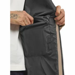 Jack Wolfskin · TERRAVIEW 2L PARKA W