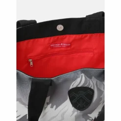 Krimson Klover · Mountain Guides