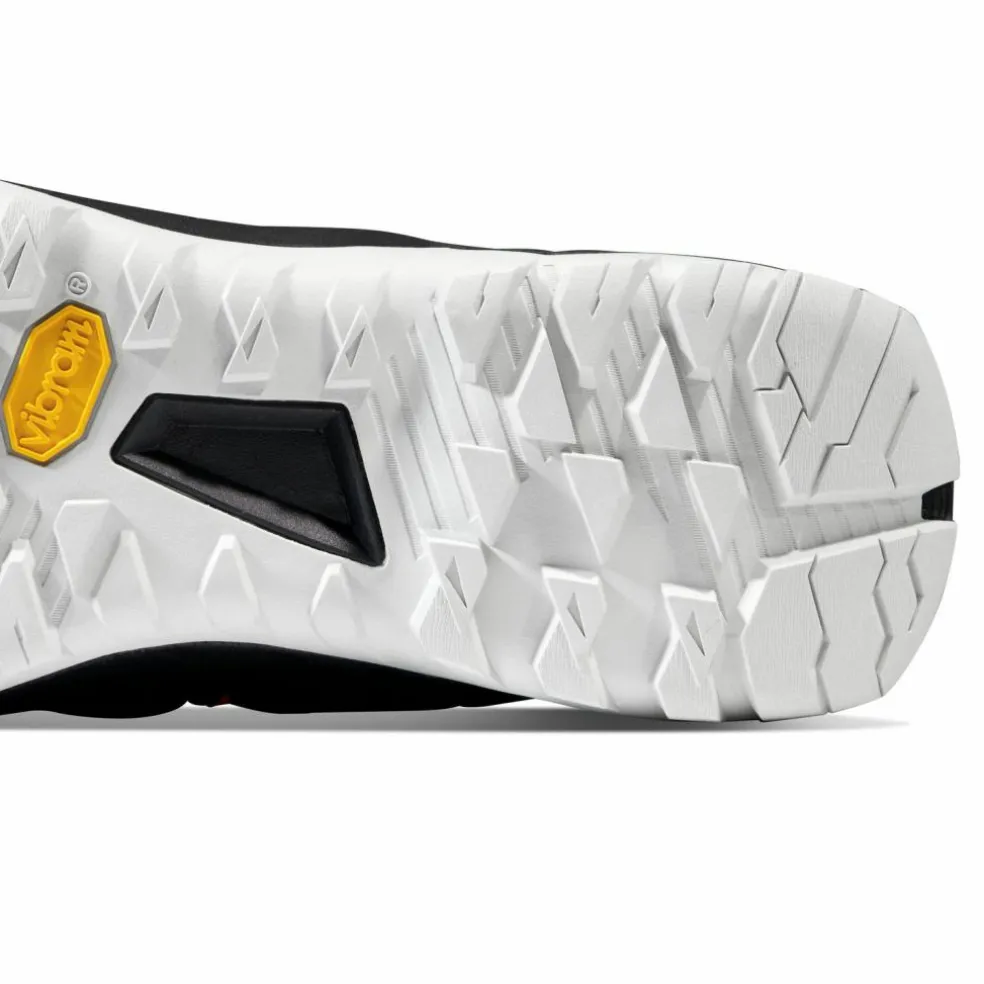 Mammut · Alnasca Knit III Low GTX
