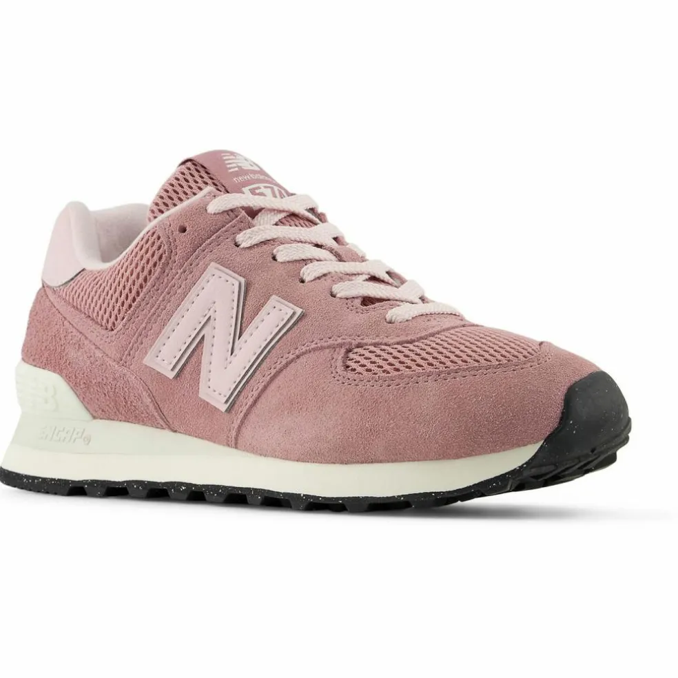 NEW BALANCE · 574
