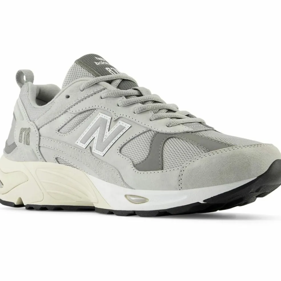 NEW BALANCE · CM878