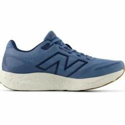 NEW BALANCE · Fresh Foam 680 V8