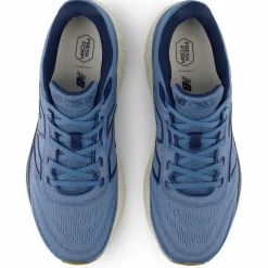NEW BALANCE · Fresh Foam 680 V8