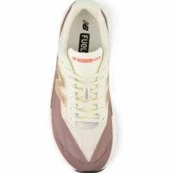 NEW BALANCE · Fuelcell Rebel V5