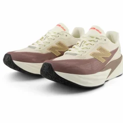 NEW BALANCE · Fuelcell Rebel V5