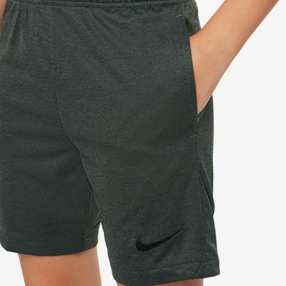 Nike · Academy
