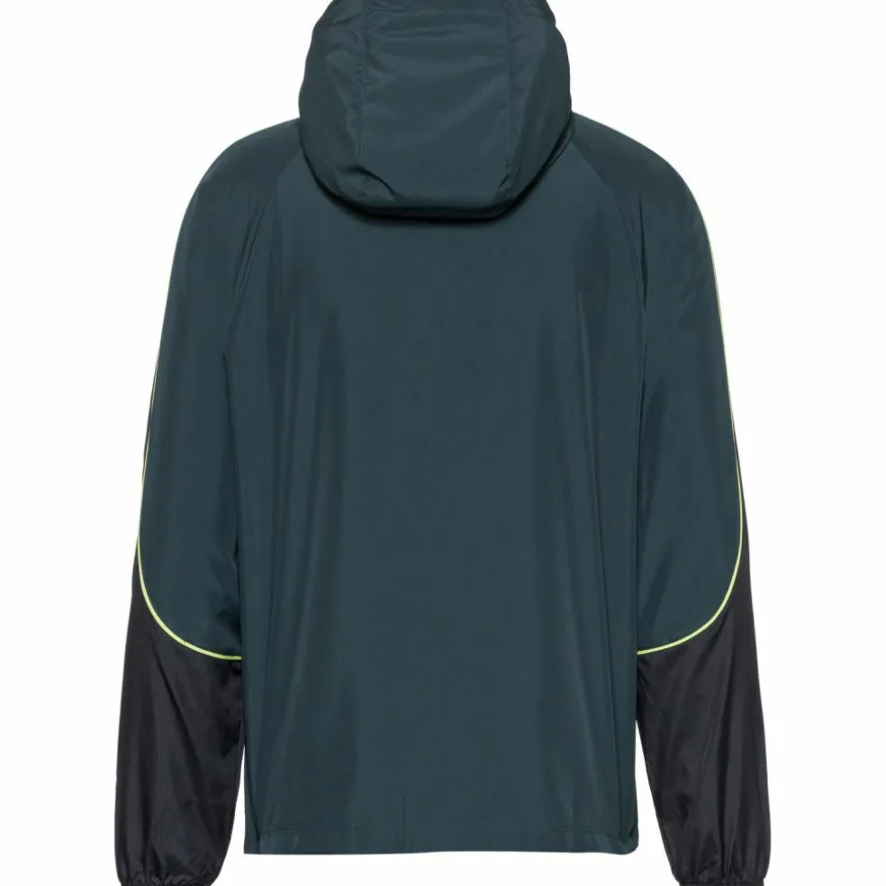 Nike · Academy