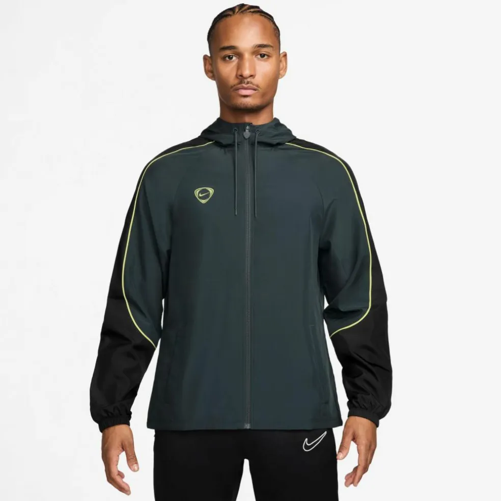 Nike · Academy