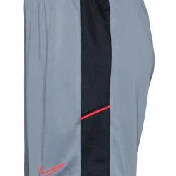 Nike · Academy