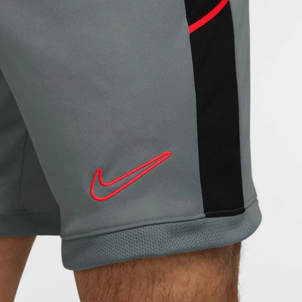 Nike · Academy