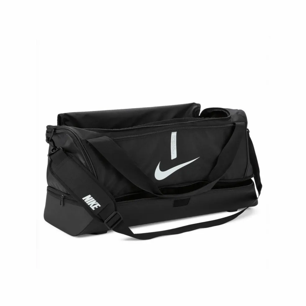 Nike · Academy