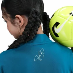 Nike · Academy
