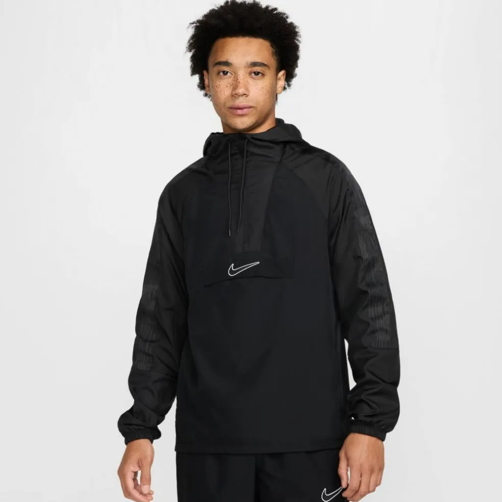 Nike · Academy