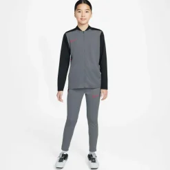 Nike · Academy25