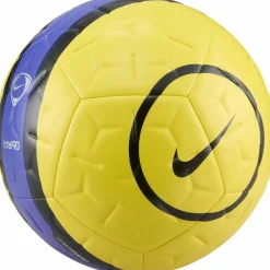 Nike · Academy Total 90