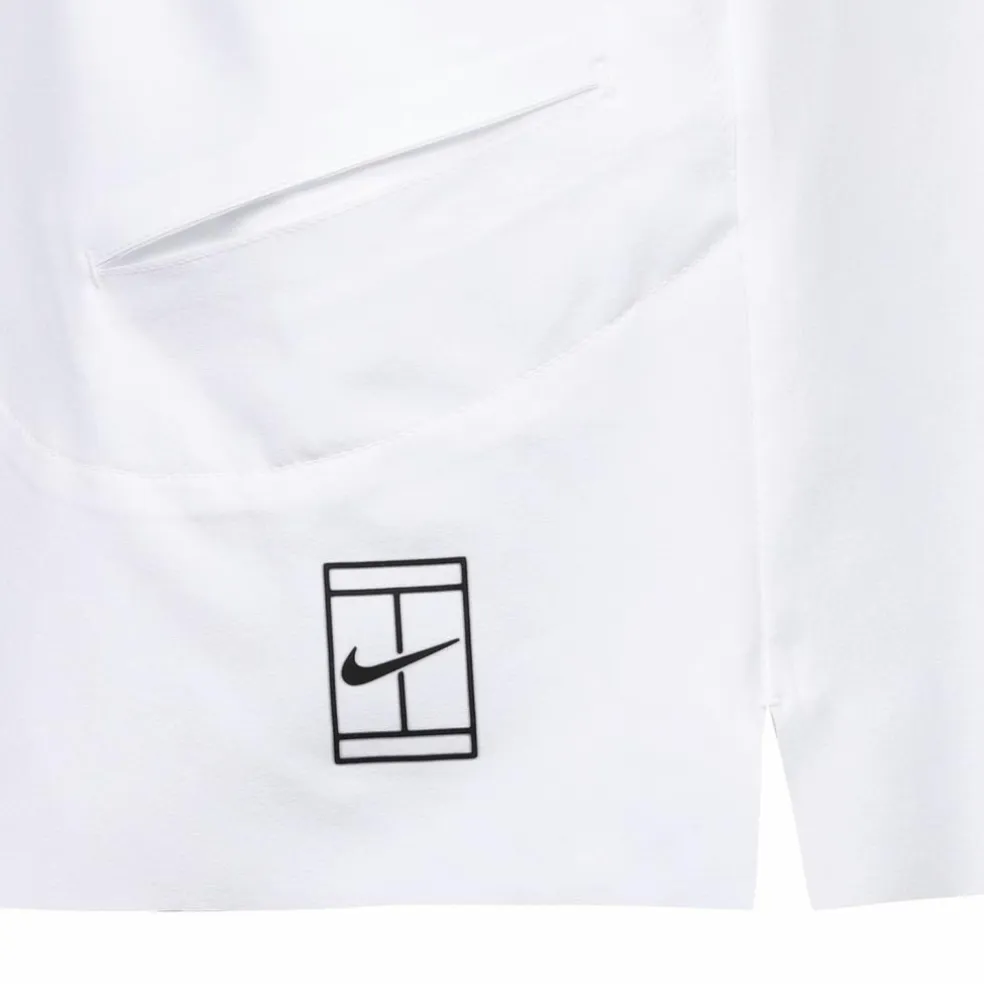 Nike · Advantage