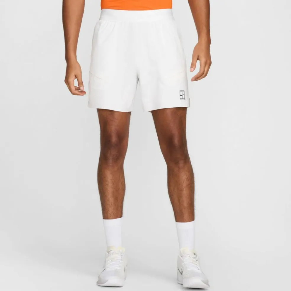 Nike · Advantage