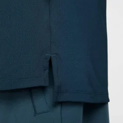 Nike · Advantage