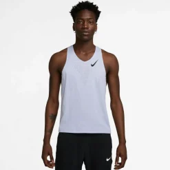 Nike · Aeroswift