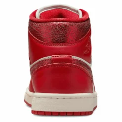 Nike · Air 1 Mid SE Cracked Leather Damen Beige