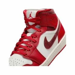Nike · Air 1 Mid SE Cracked Leather Damen Beige