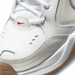 Nike · AIR MONARCH IV