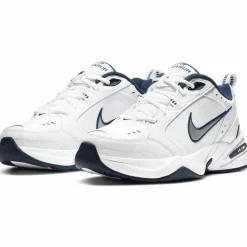 Nike · AIR MONARCH IV