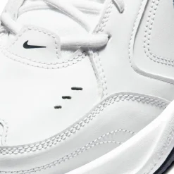 Nike · AIR MONARCH IV