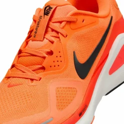 Nike · AIR STRUCTURE 26