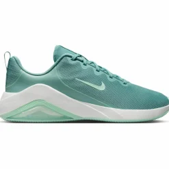 Nike · AIR ZOOM BELLA 7
