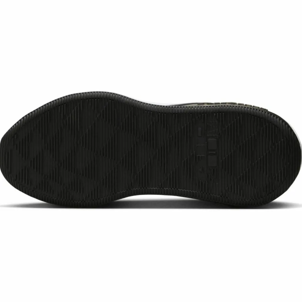Nike · AIR ZOOM BELLA 7