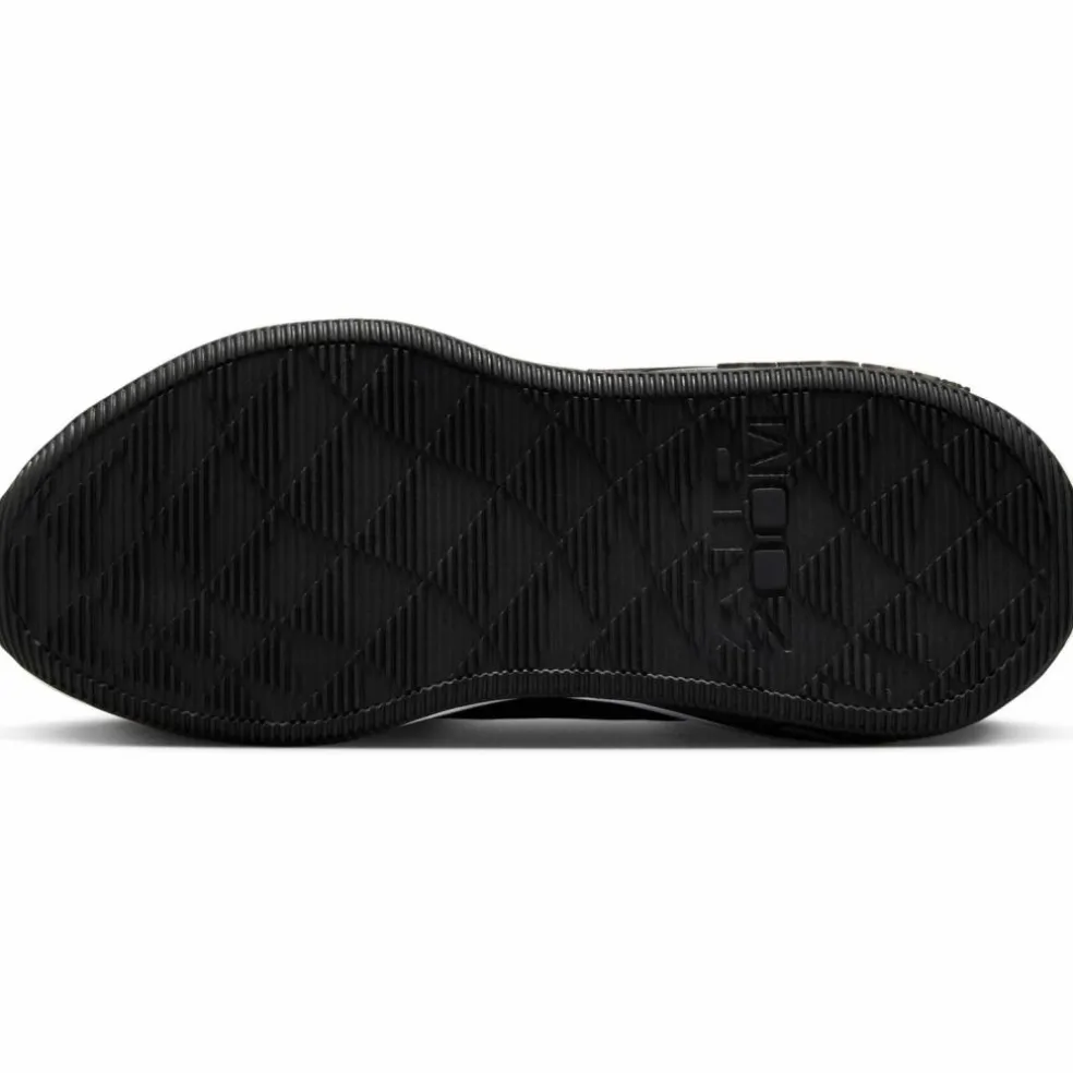 Nike · AIR ZOOM BELLA 7