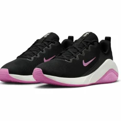 Nike · AIR ZOOM BELLA 7