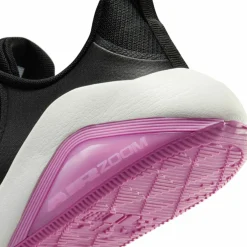 Nike · AIR ZOOM BELLA 7