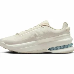 Nike · Air Zoom Upturn SC