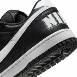 Nike · Big