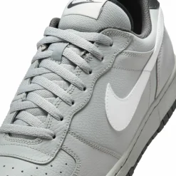 Nike · Big