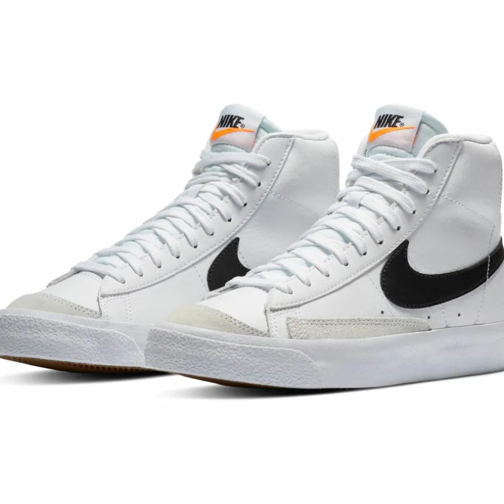 Nike · BLAZER 77