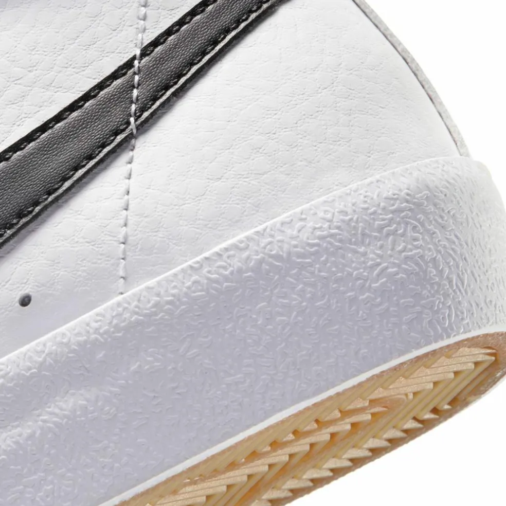 Nike · BLAZER 77