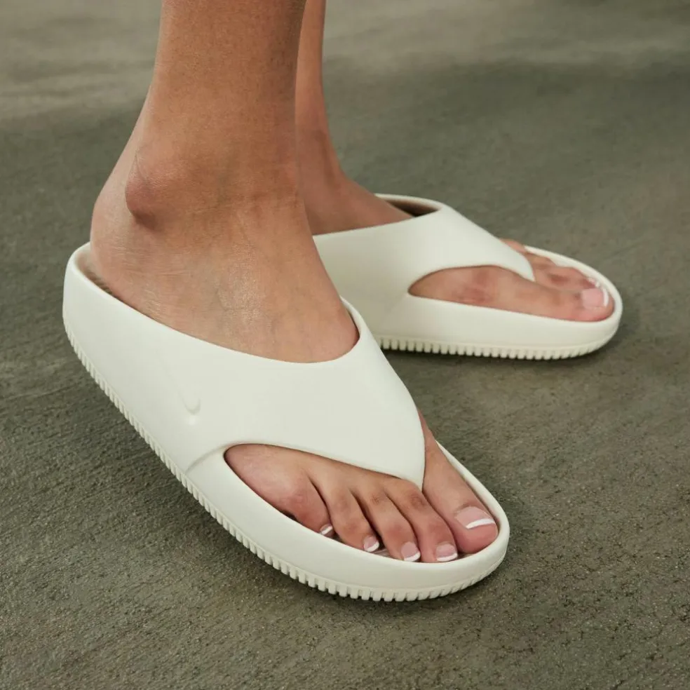 Nike · Calm