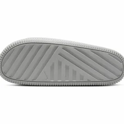 Nike · Calm
