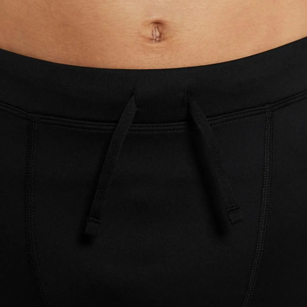 Nike · CHLLGR