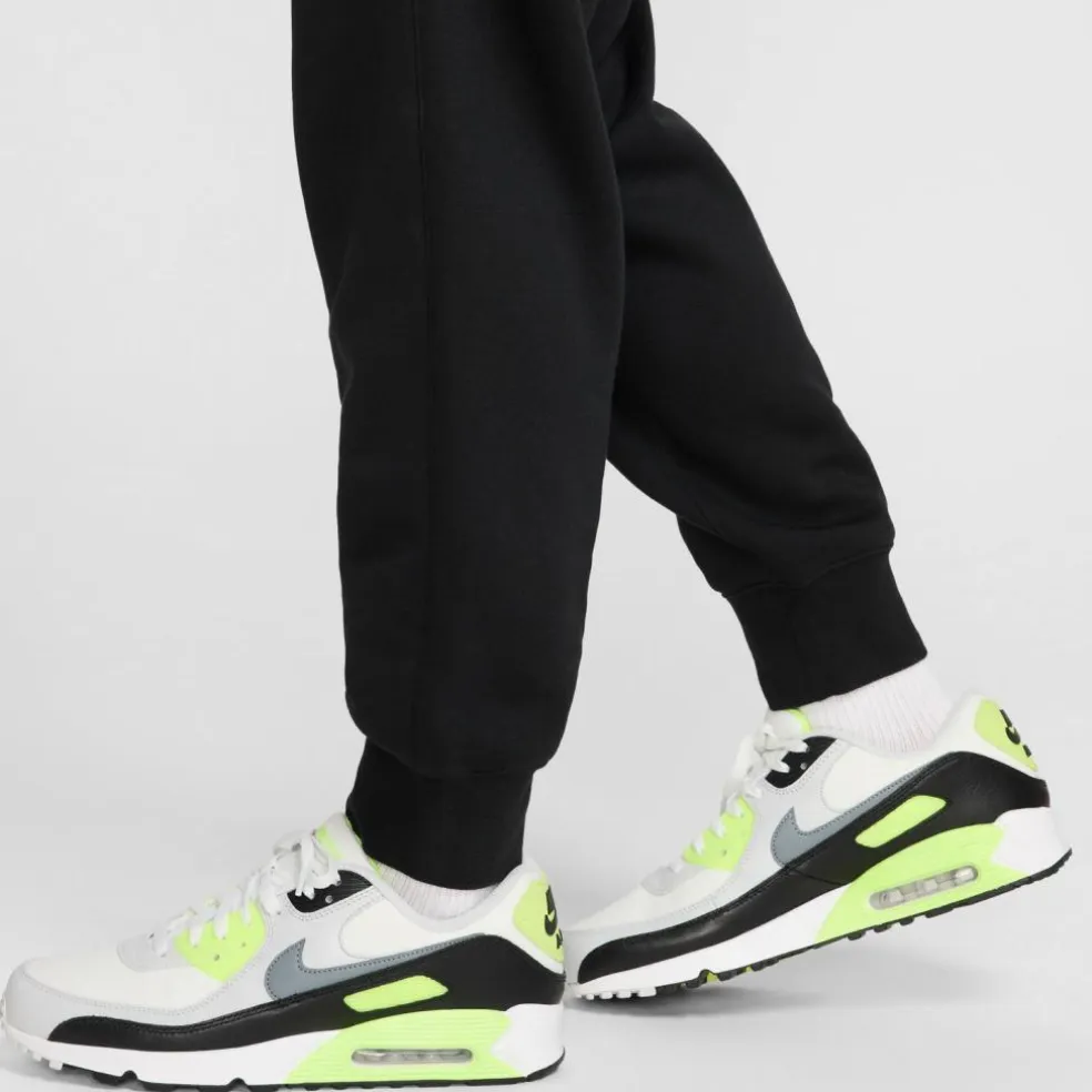 Nike · CLUB
