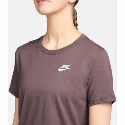 Nike · Club