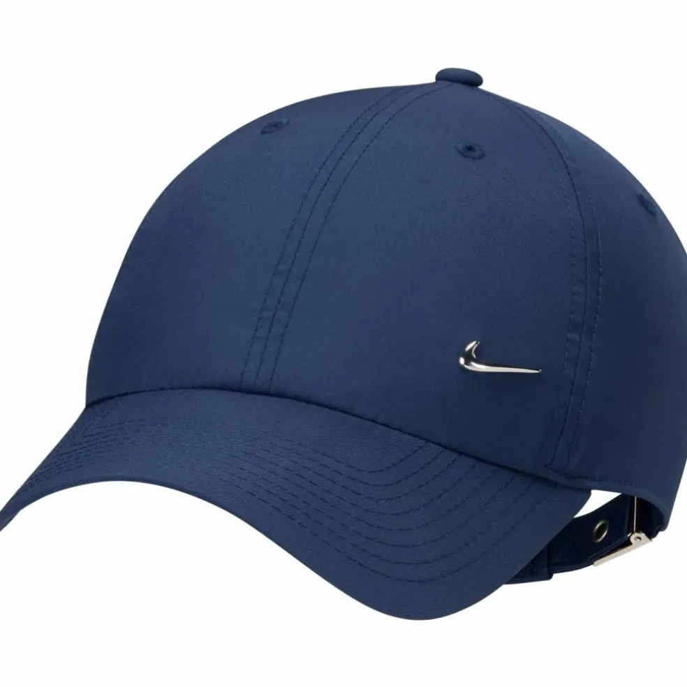 Nike · Club